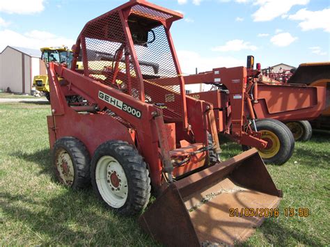 older gehl skid loader